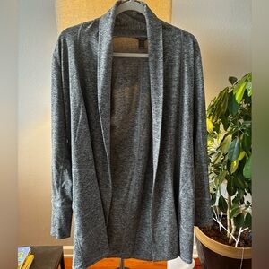 Eddie Bauer gently worn tech wrap or sweater size Medium